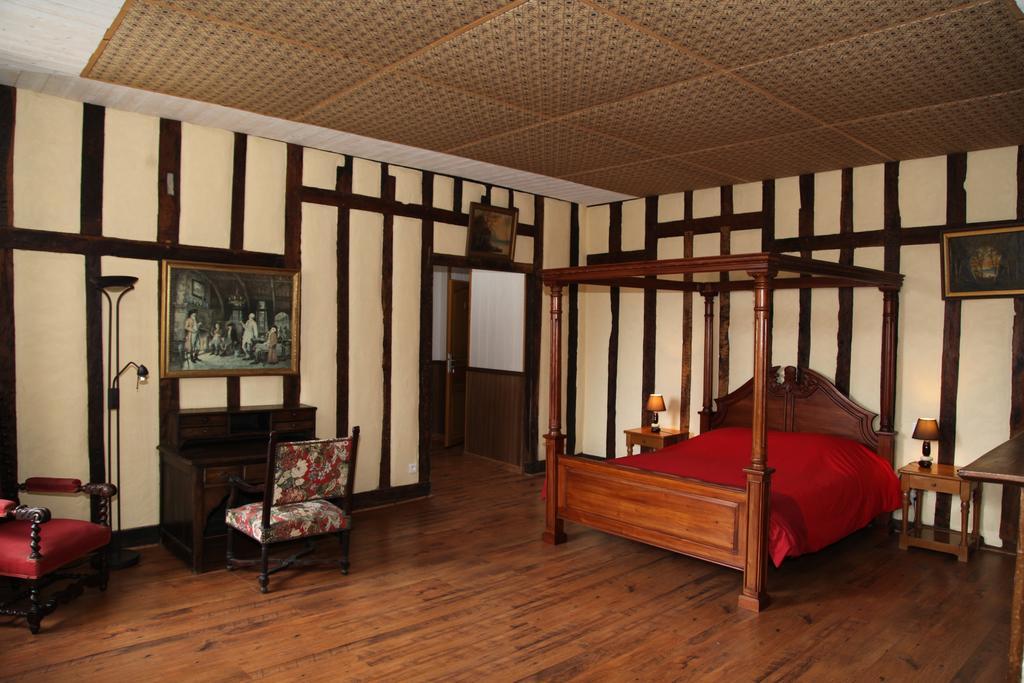Cafe De France Bed & Breakfast Eauze Oda fotoğraf
