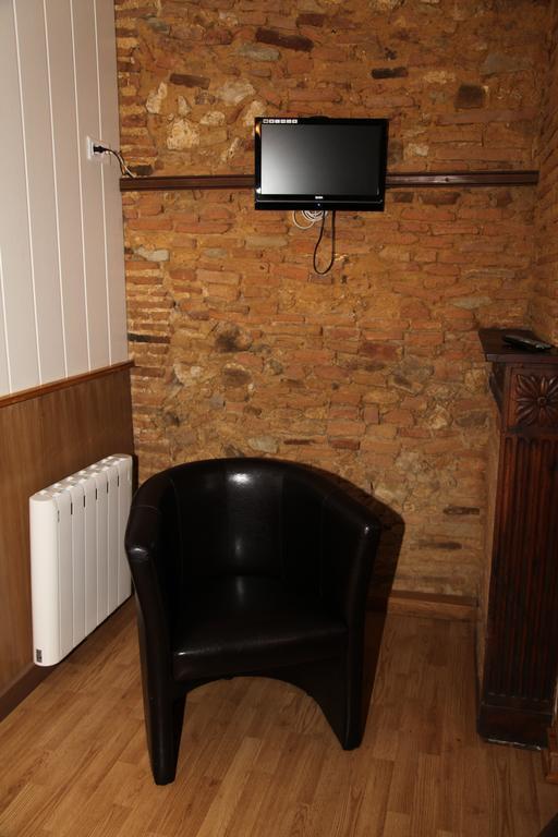Cafe De France Bed & Breakfast Eauze Oda fotoğraf