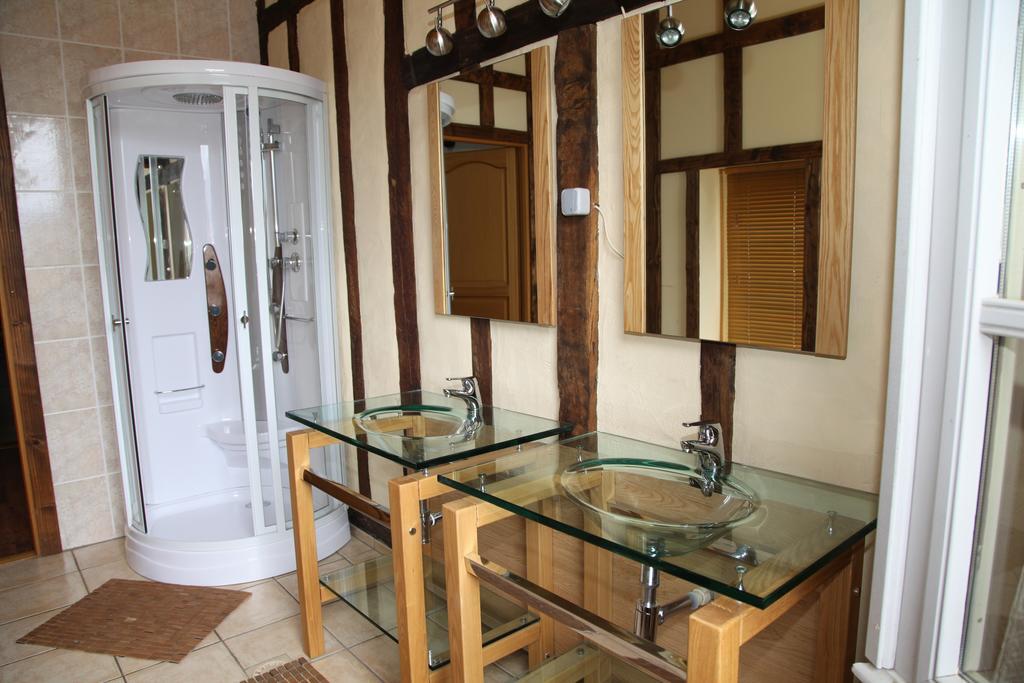 Cafe De France Bed & Breakfast Eauze Oda fotoğraf